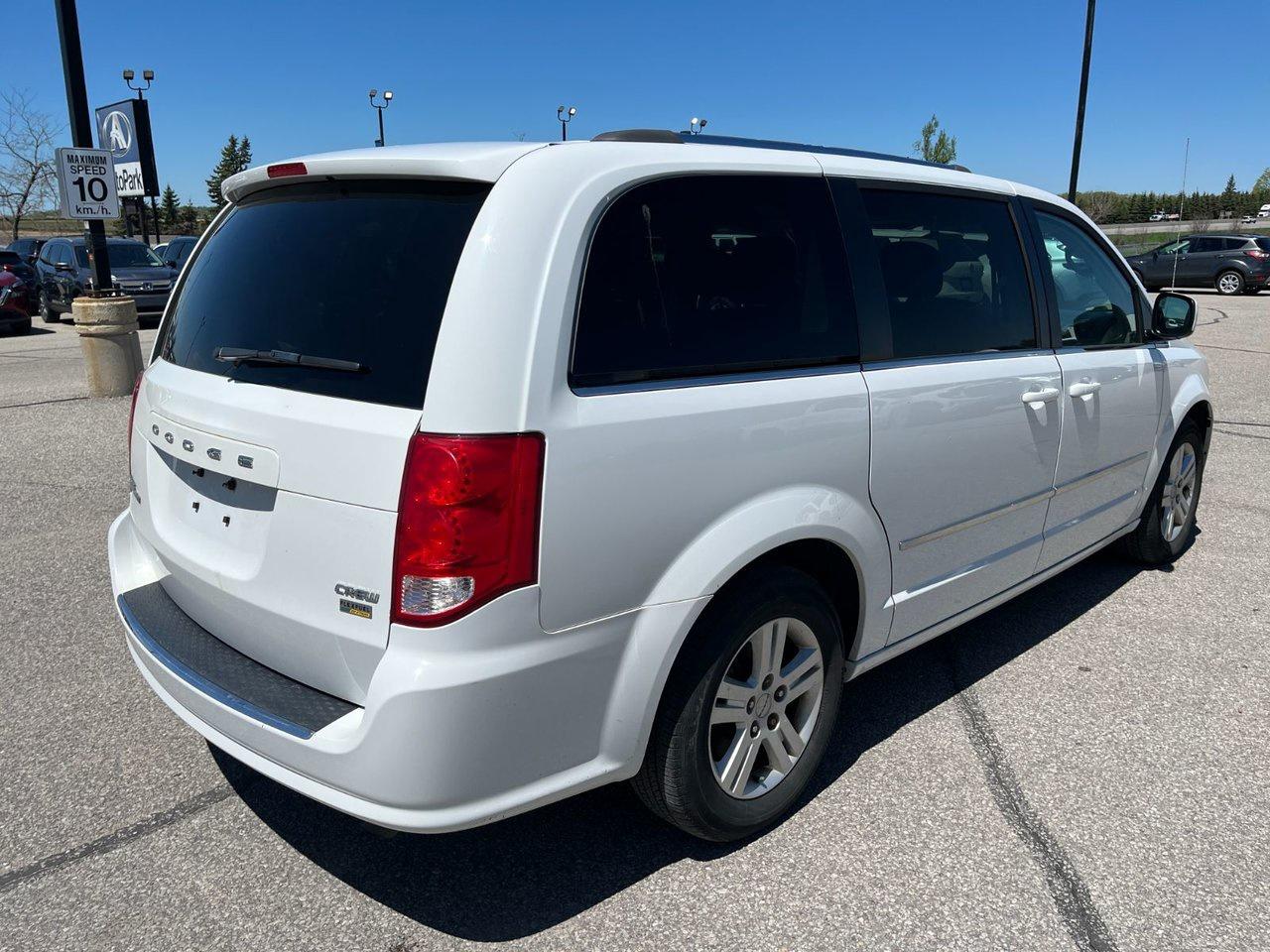 2016 Dodge Grand Caravan 4dr Wgn Crew Photo