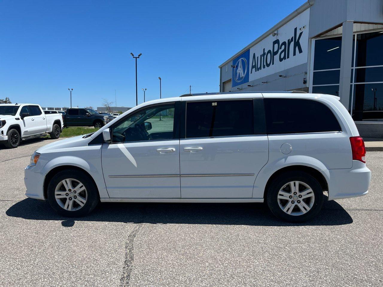 2016 Dodge Grand Caravan 4dr Wgn Crew Photo