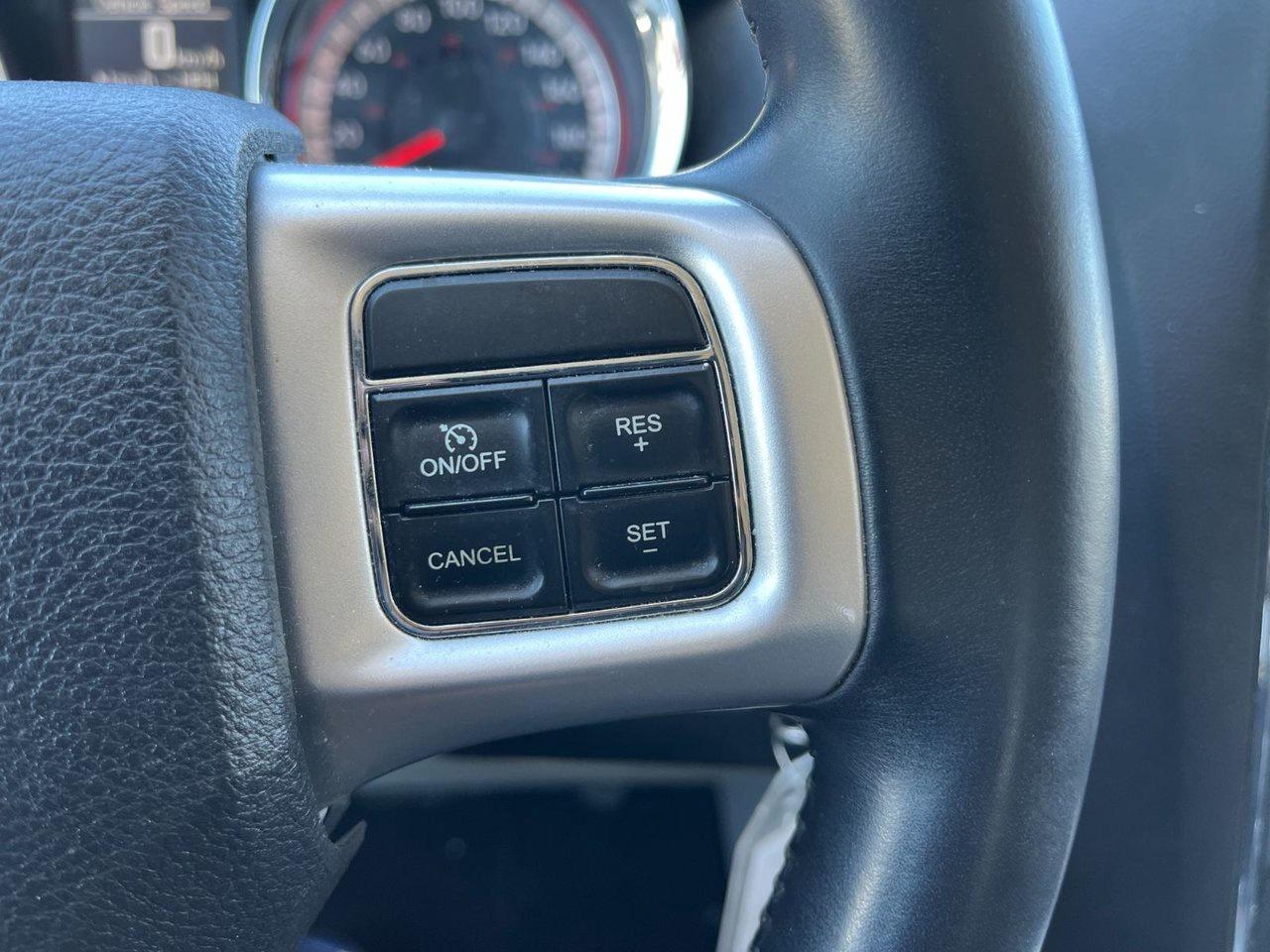 2016 Dodge Grand Caravan 4dr Wgn Crew Photo