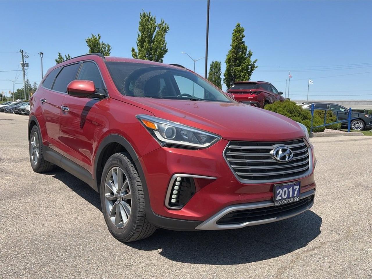 2017 Hyundai Santa Fe XL FWD 3.3L Photo