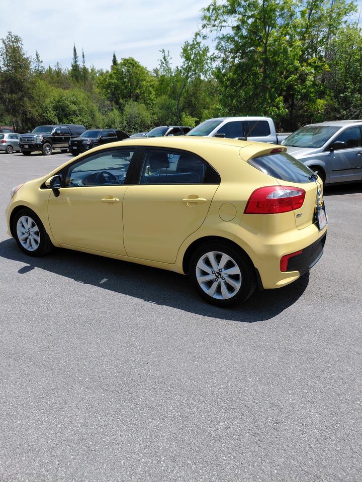2016 Kia Rio EX Photo