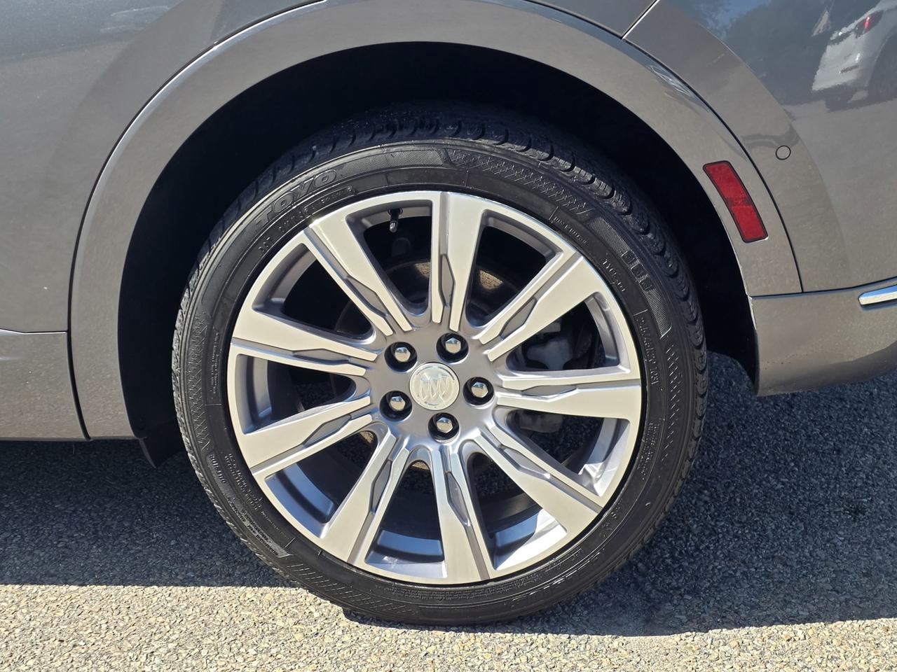 2021 Buick Envision Avenir AWD Photo