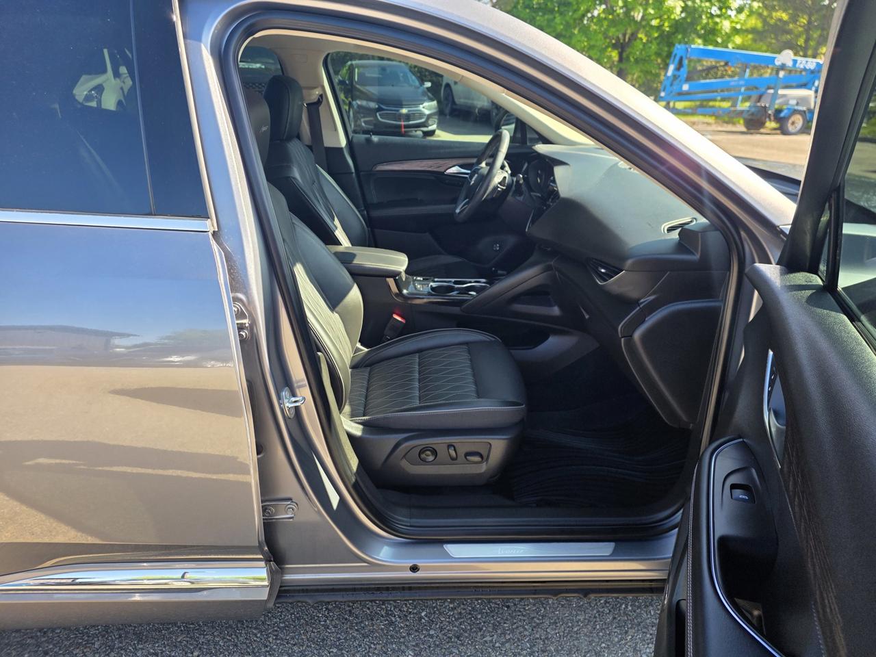 2021 Buick Envision Avenir AWD Photo
