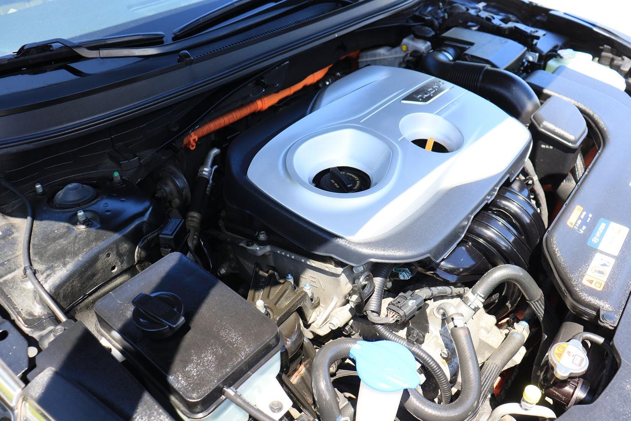 2016 Hyundai Sonata Hybrid Ultimate | Leather | Pano Roof | Nav | Cam | BSM++ Photo