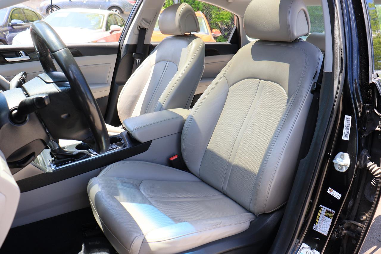 2016 Hyundai Sonata Hybrid Ultimate | Leather | Pano Roof | Nav | Cam | BSM++ Photo