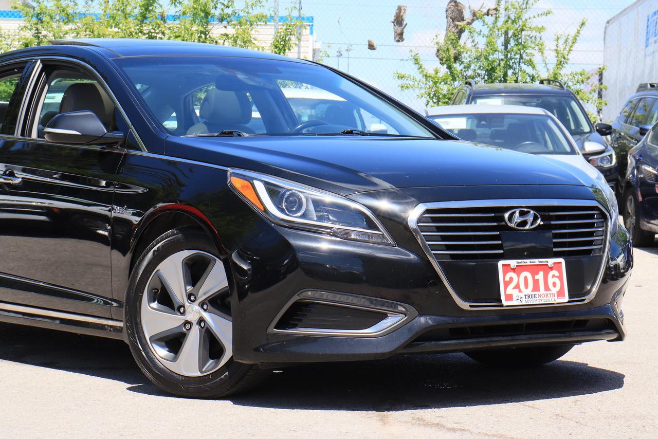 2016 Hyundai Sonata Hybrid Ultimate | Leather | Pano Roof | Nav | Cam | BSM++ Photo11