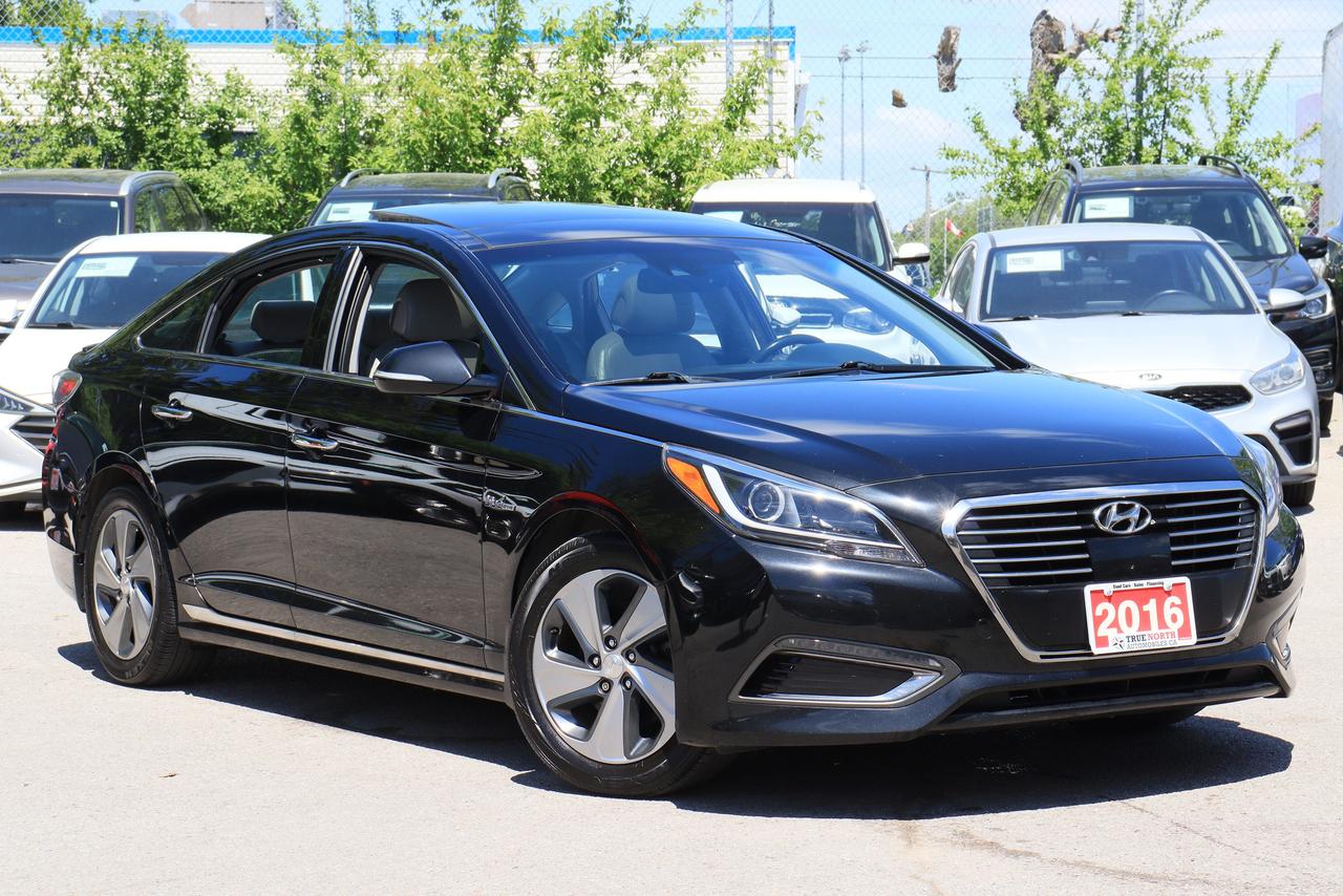 2016 Hyundai Sonata Hybrid Ultimate | Leather | Pano Roof | Nav | Cam | BSM++ Photo3