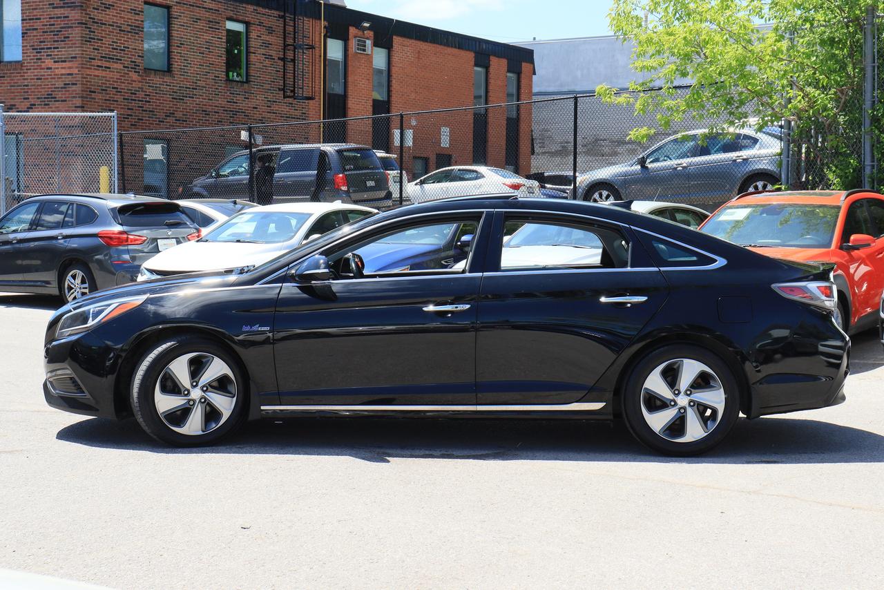 2016 Hyundai Sonata Hybrid Ultimate | Leather | Pano Roof | Nav | Cam | BSM++ Photo51
