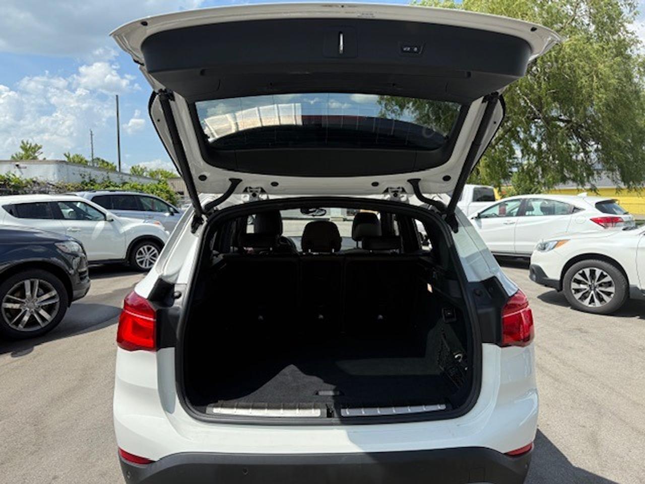 2016 BMW X1 AWD 4dr xDrive28i Photo