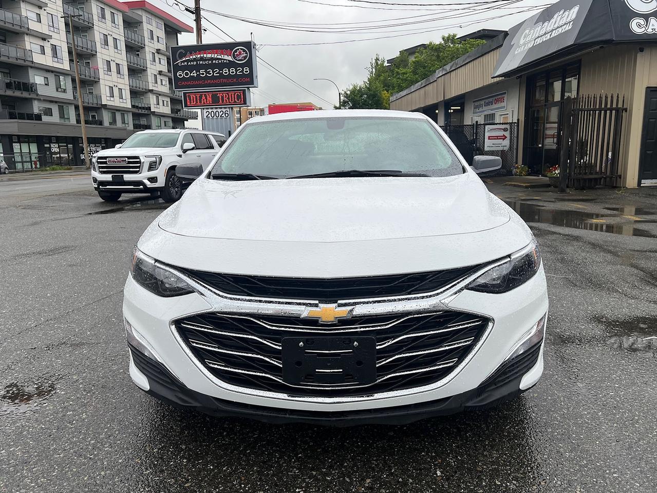 2019 Chevrolet Malibu LS Photo2