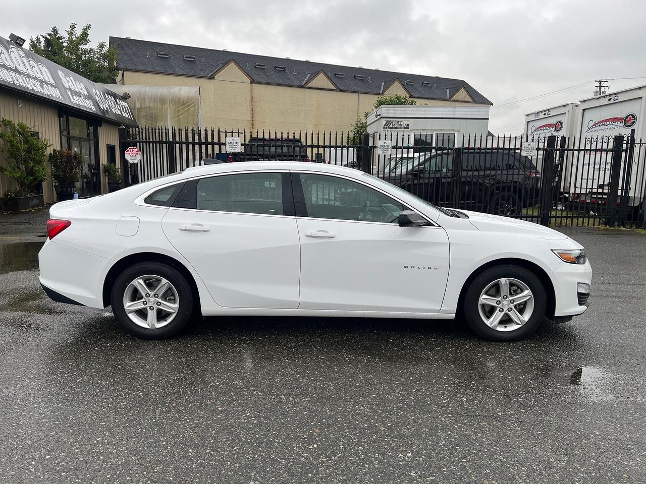 2019 Chevrolet Malibu LS Photo8