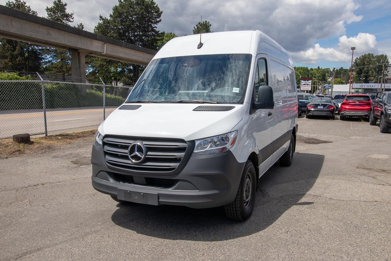 2023 Mercedes-Benz Sprinter 2500 Standard Roof I4 Gas 144" RWD Photo0