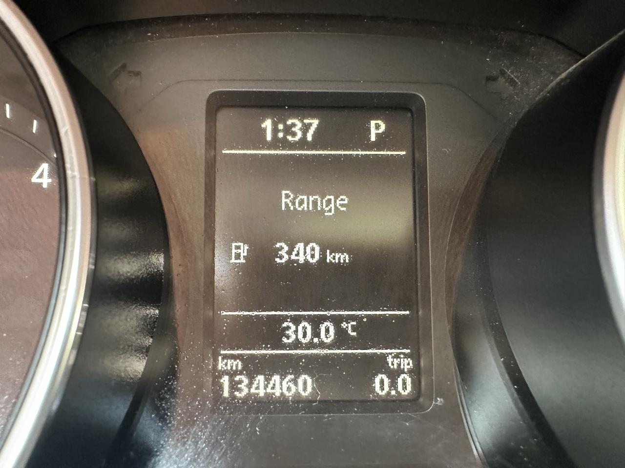 2015 Volkswagen Jetta 4dr 2.0 TDI DSG Highline Photo