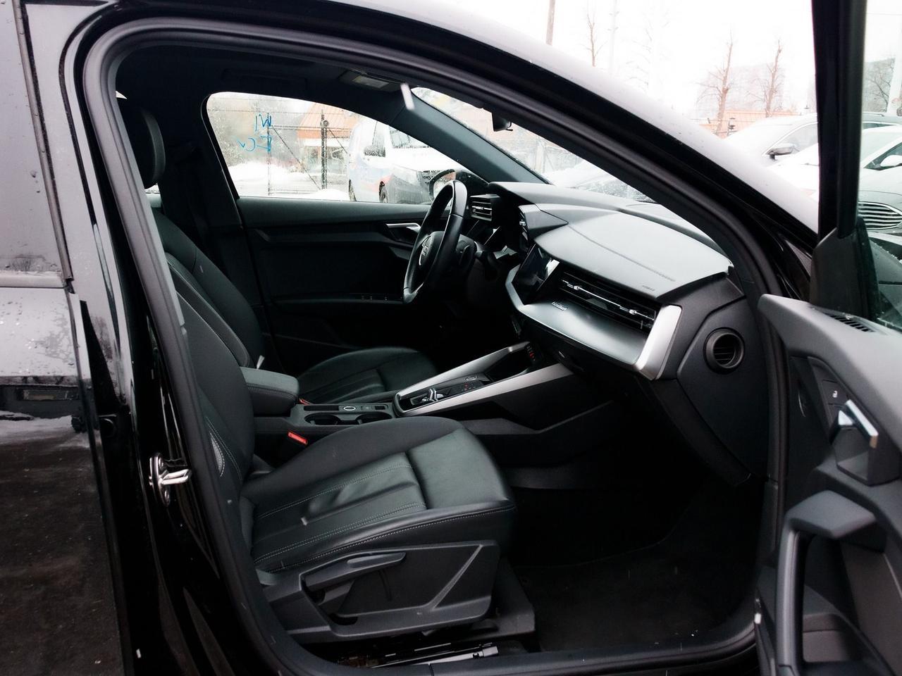 2023 Audi A3 Komfort 40 TFSI| CLEAN CARFAX| NO ACCIDENTS | Photo