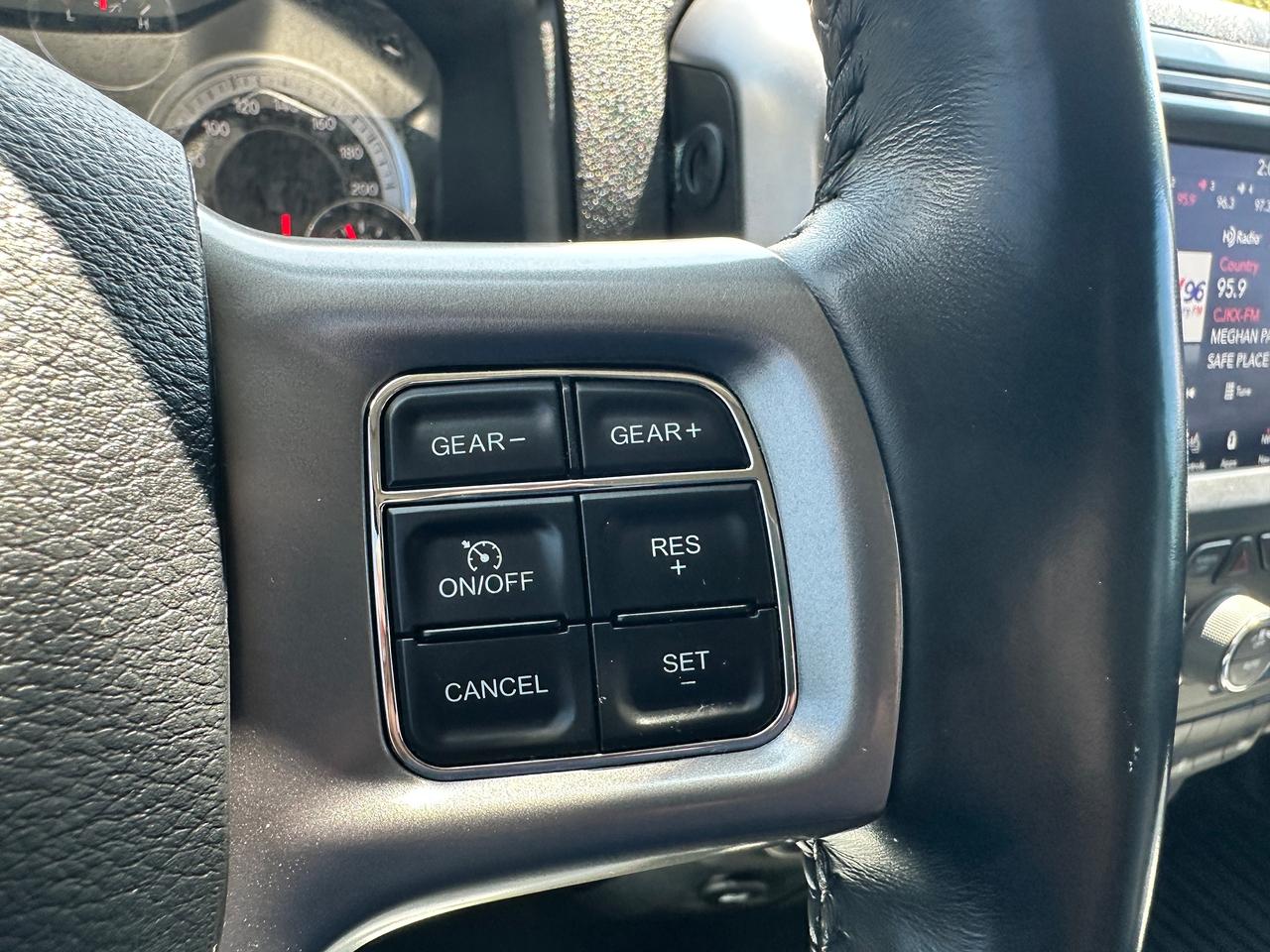 2021 RAM 1500 Classic SLT 4X4 HTD-Cloth Alpine NAV XM BackupCam A/C HEMI Photo