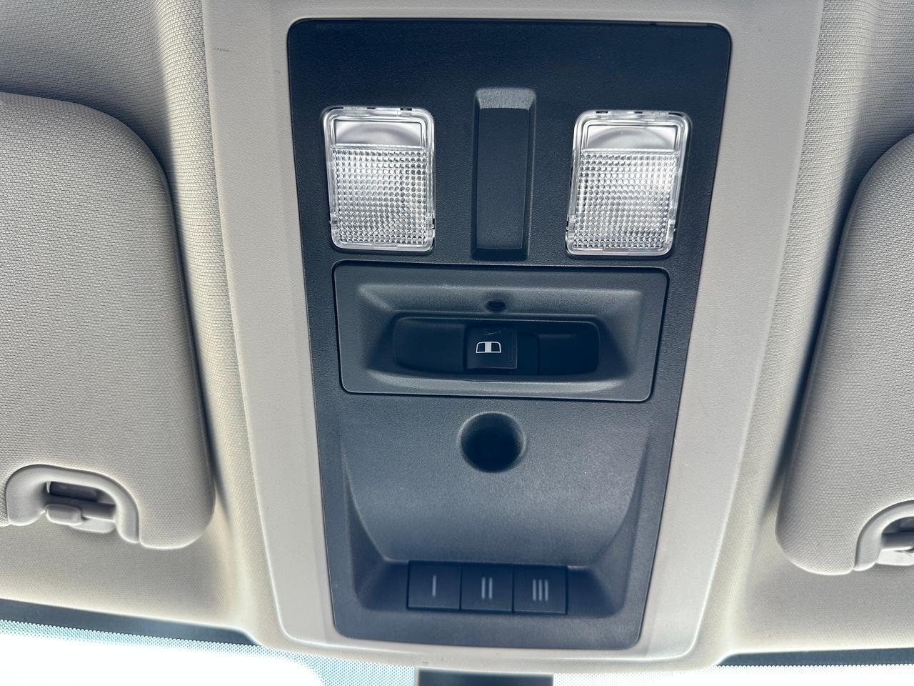 2021 RAM 1500 Classic SLT 4X4 HTD-Cloth Alpine NAV XM BackupCam A/C HEMI Photo