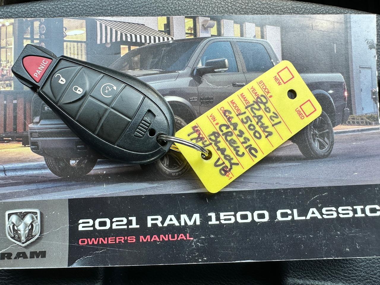 2021 RAM 1500 Classic SLT 4X4 HTD-Cloth Alpine NAV XM BackupCam A/C HEMI Photo