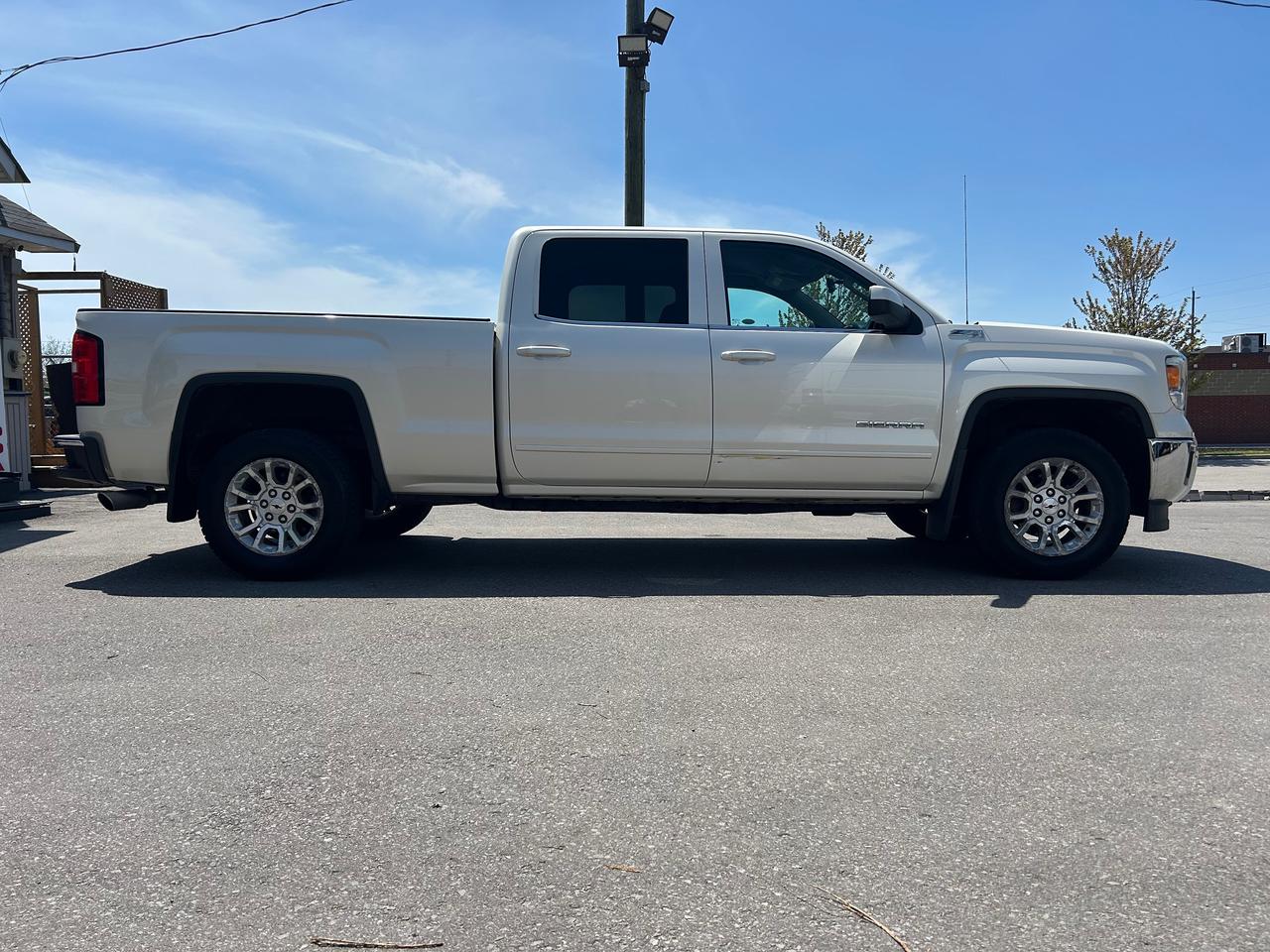 2015 GMC Sierra 1500 SLE Photo
