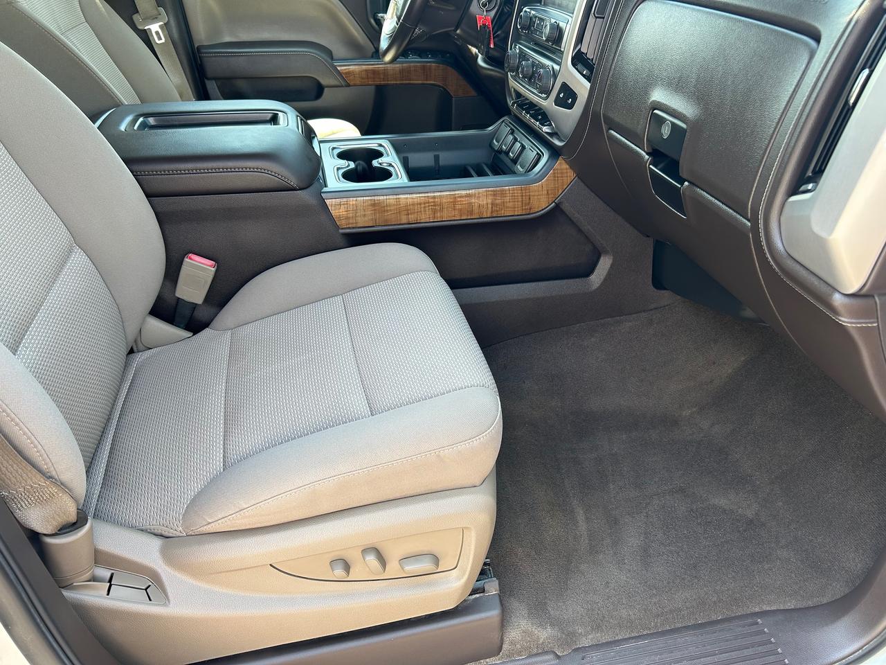 2015 GMC Sierra 1500 SLE Photo