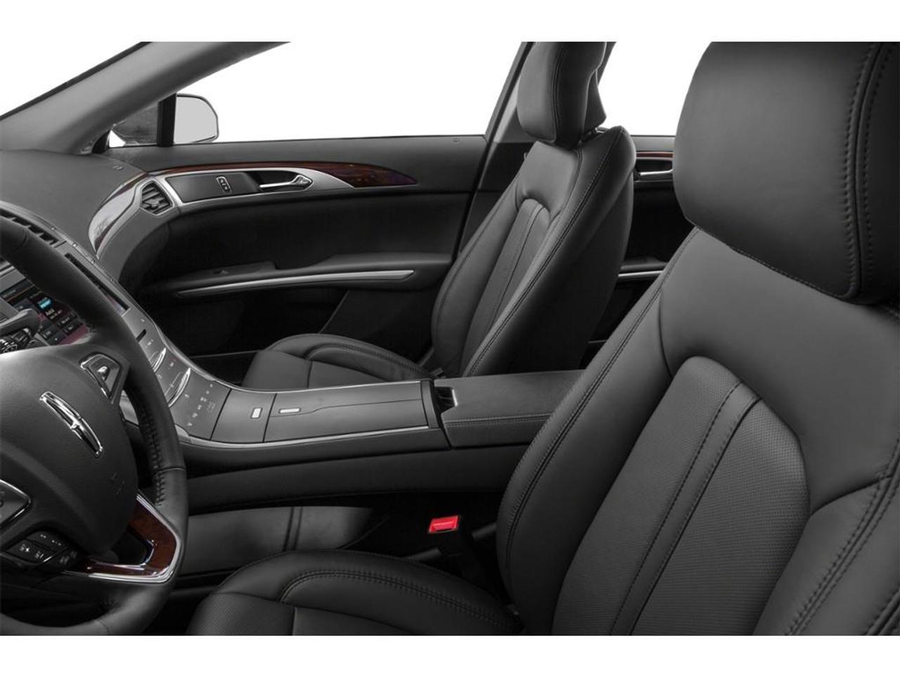 2015 Lincoln MKZ Hybrid Photo