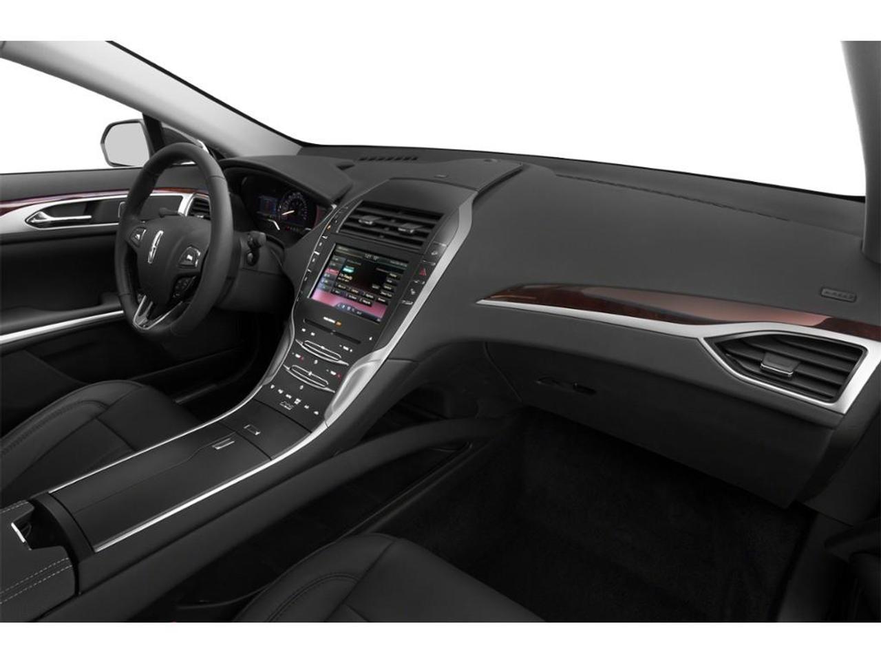 2015 Lincoln MKZ Hybrid Photo