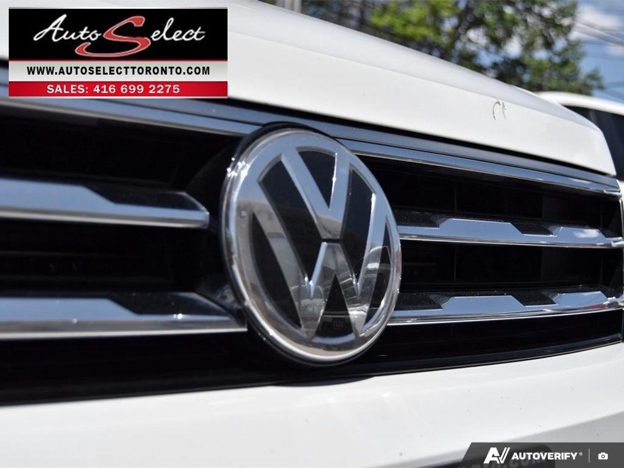 2021 Volkswagen Tiguan Highline R-Line 4Motion - Apple Carplay - Clean Carfax - Panoramic Photo