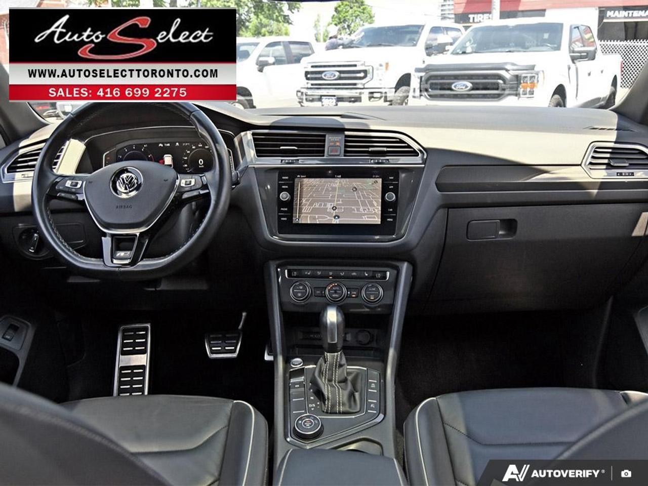 2021 Volkswagen Tiguan Highline R-Line 4Motion - Apple Carplay - Clean Carfax - Panoramic Photo