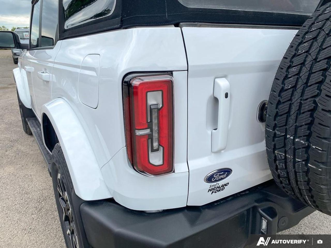 2023 Ford Bronco Outer Banks OUTERBANKS | LOW KM | 2.3 Photo