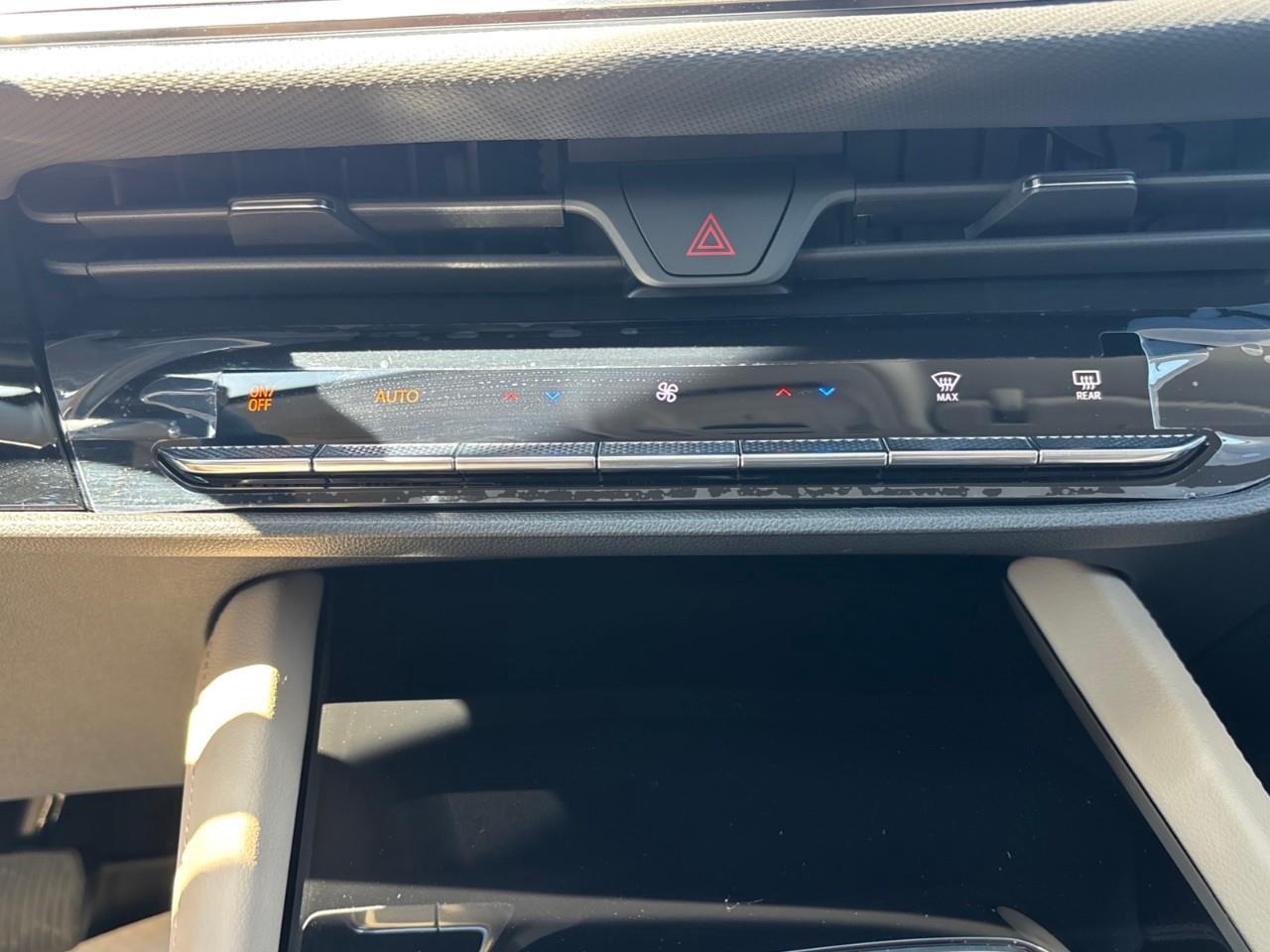 2026 Buick Envision Preferred New 2026 5 Passenger AWD SUV with Heated Front Seats, Heated Steering Wheel, Heads-Up Display, 30 Ul Photo