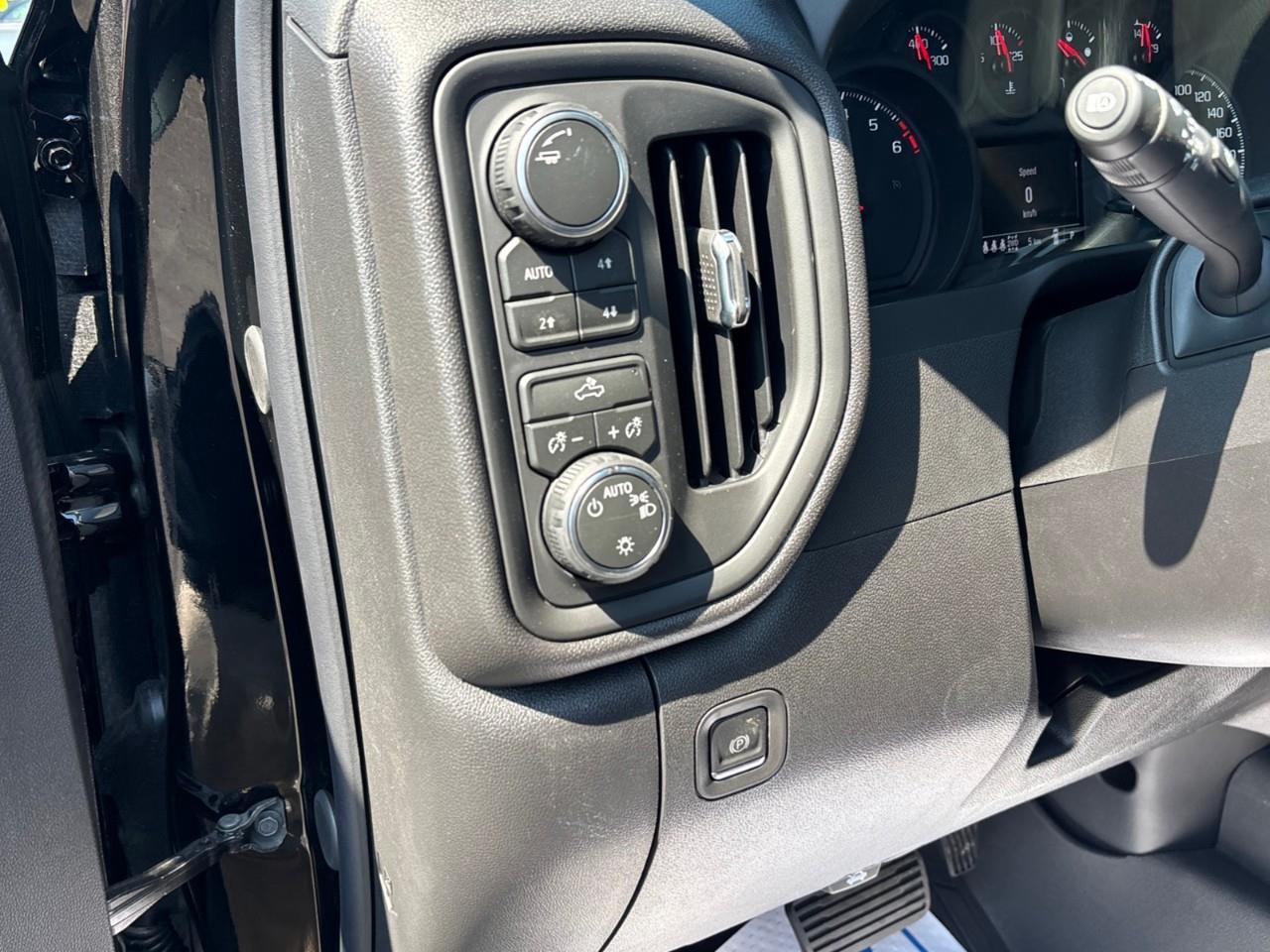 2026 Chevrolet Silverado 1500 Custom Trail Boss New 2026 Gas Powered V8 6 Passenger 4X4 Truck with Factory Installed 2 Lift, Spray-In Bedliner and a 7 Touchscreen Radio with Wireless Apple Carplay/Android Auto Photo