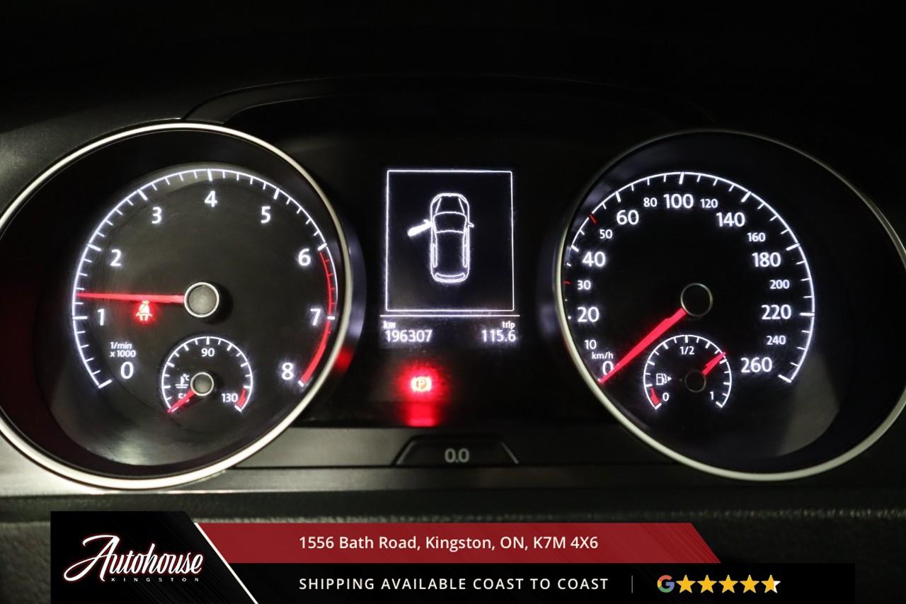 2018 Volkswagen Golf 1.8 TSI Comfortline MANUAL - LEATHER - SUNROOF Photo
