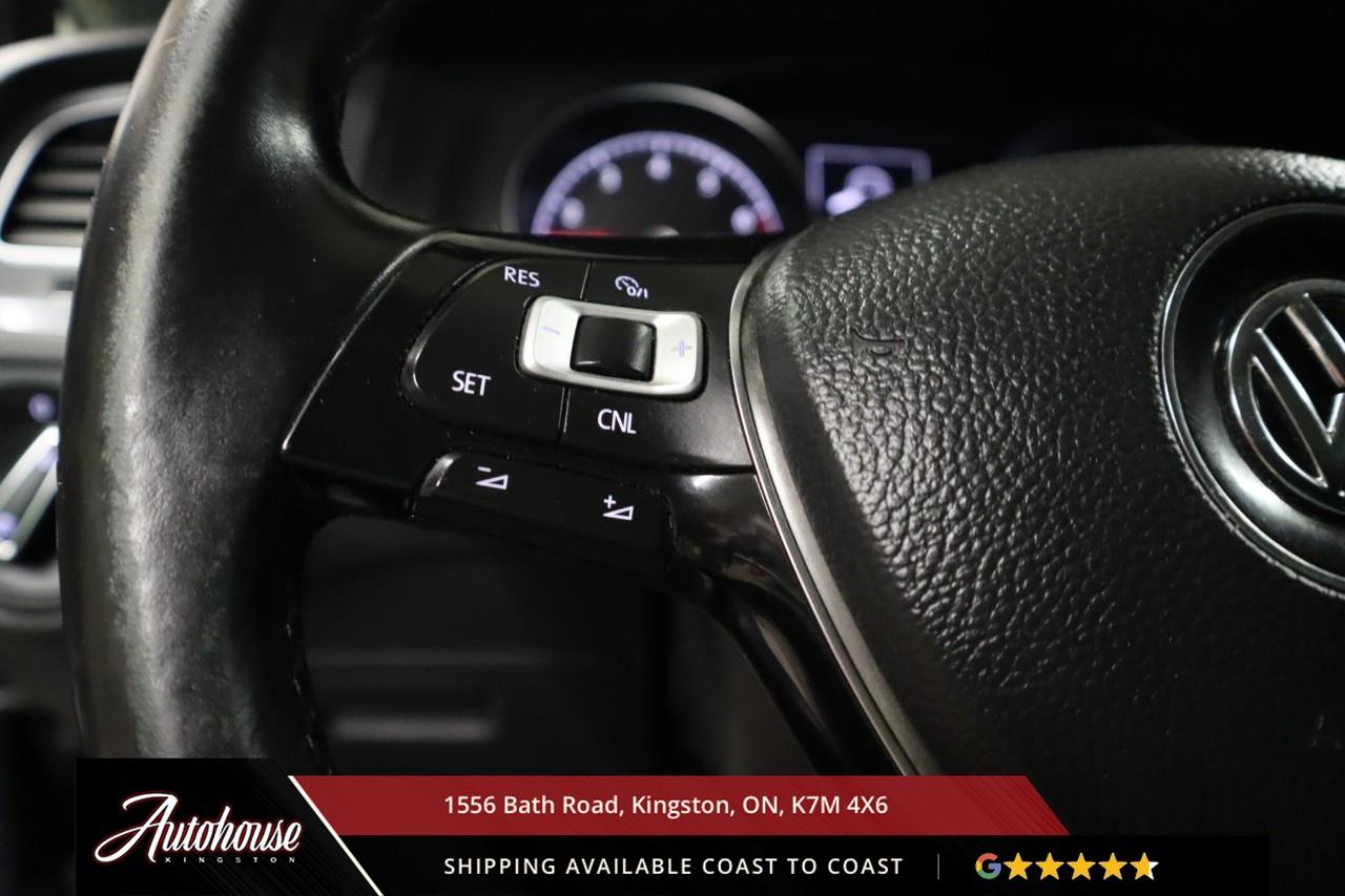 2018 Volkswagen Golf 1.8 TSI Comfortline MANUAL - LEATHER - SUNROOF Photo