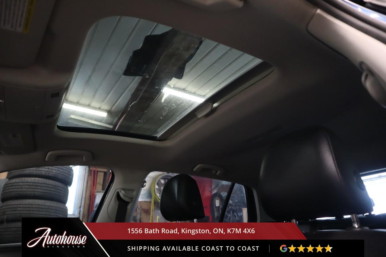 2018 Volkswagen Golf 1.8 TSI Comfortline MANUAL - LEATHER - SUNROOF Photo