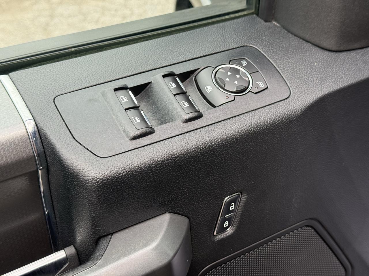 2017 Ford F-150 5.0L Photo