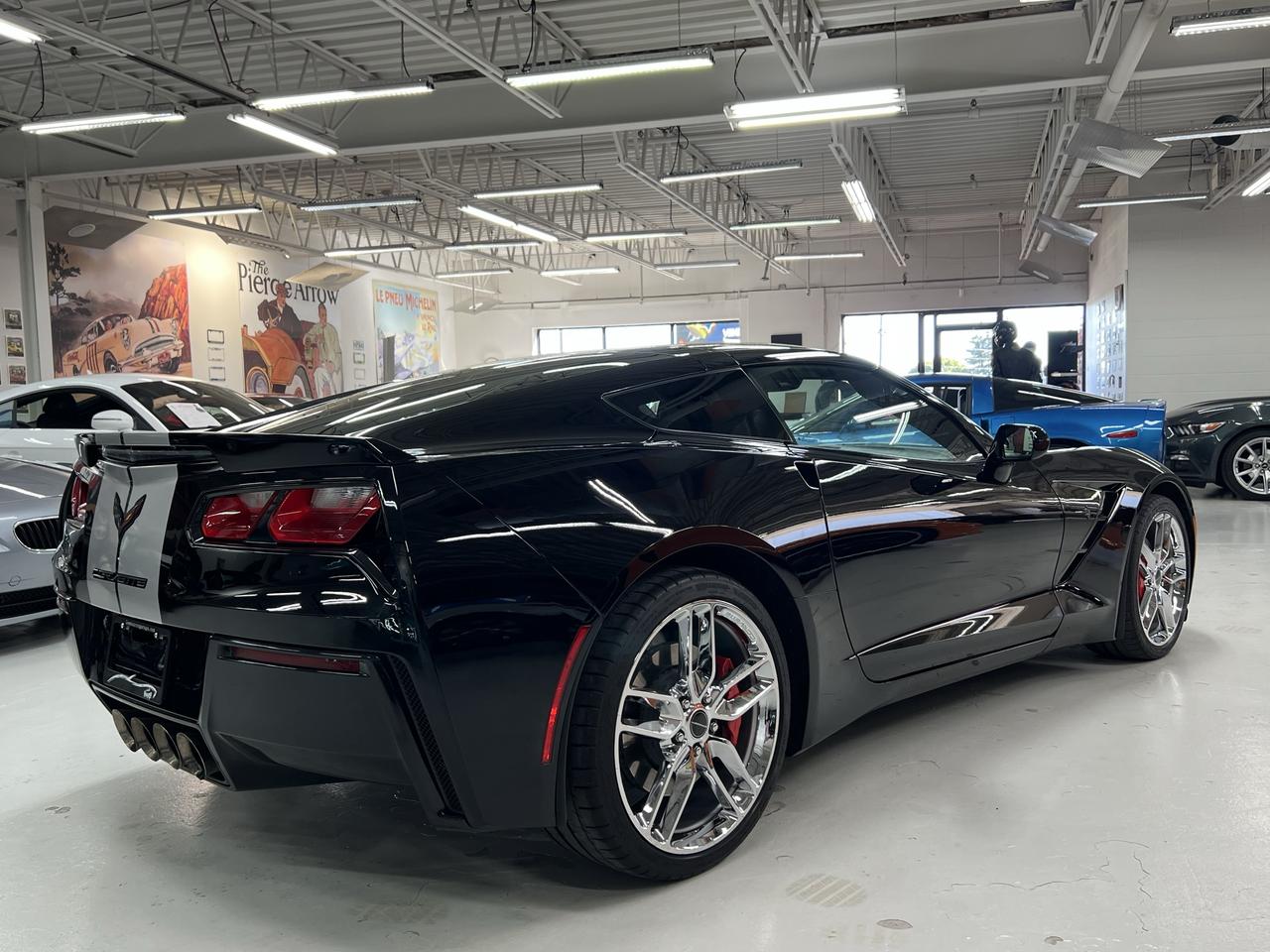 2015 Chevrolet Corvette 3LT Stingray Coupe  – One Owner – Only 7,744 kms Photo