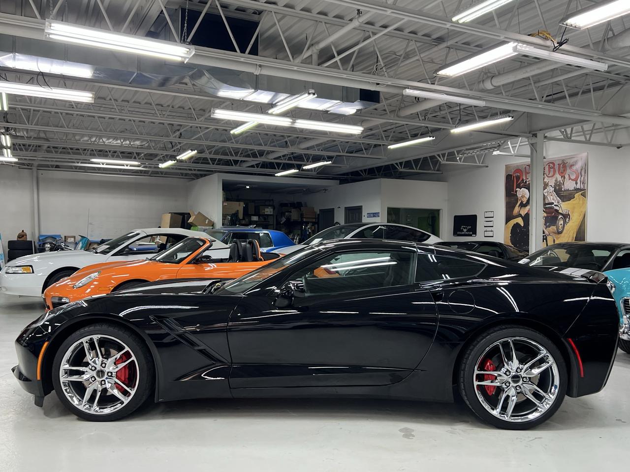 2015 Chevrolet Corvette 3LT Stingray Coupe  – One Owner – Only 7,744 kms Photo