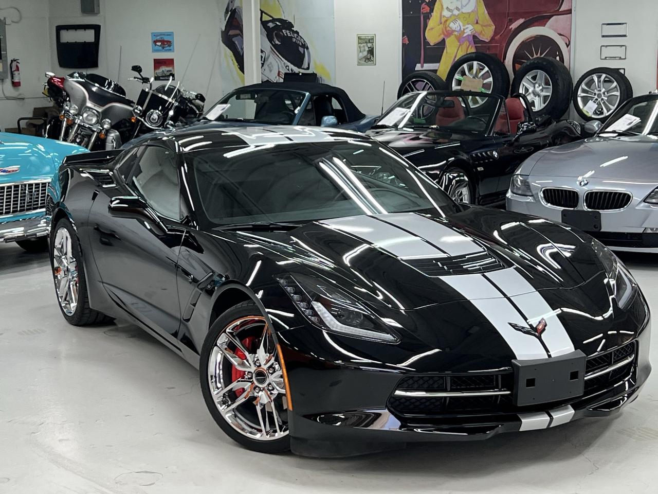 2015 Chevrolet Corvette 3LT Stingray Coupe  – One Owner – Only 7,744 kms Photo