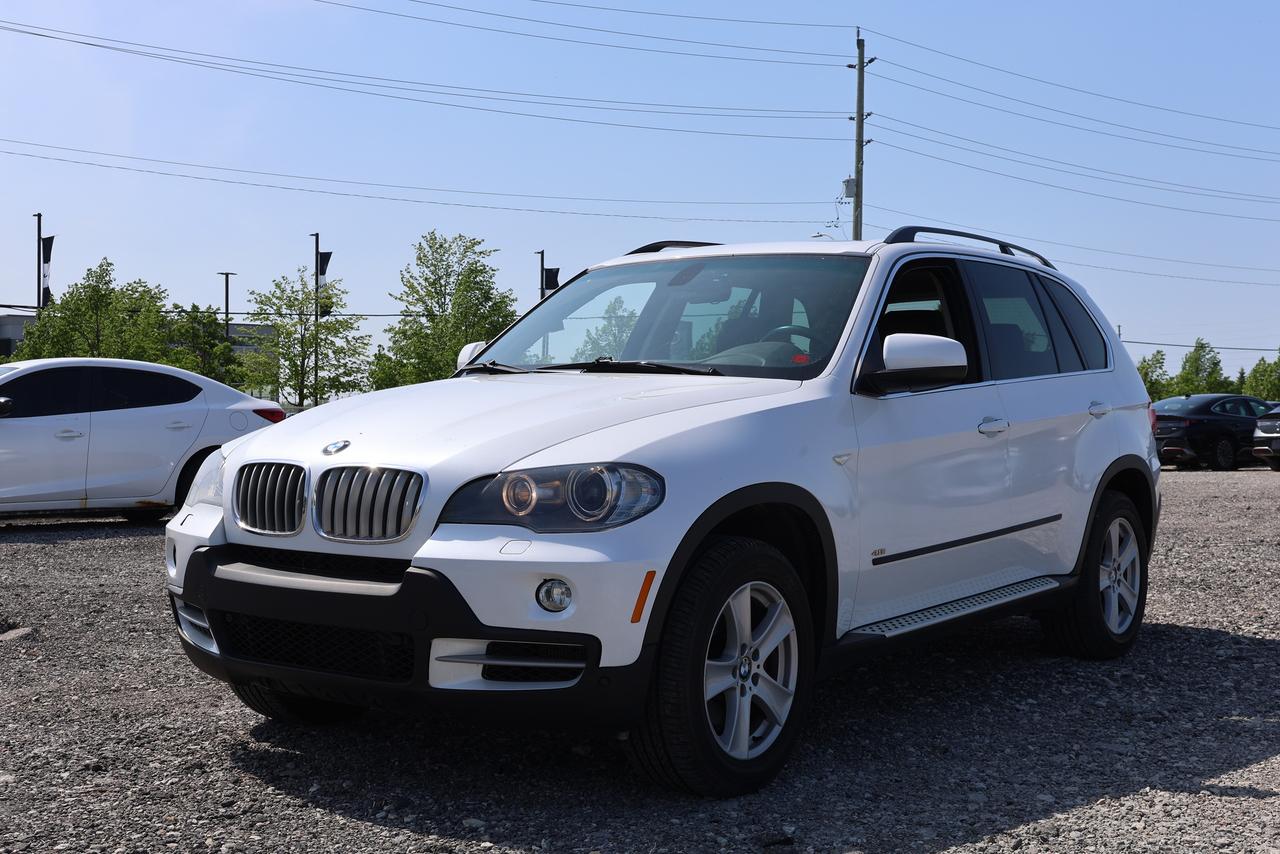 <p class=p1>2007 BMW X5 4.8i -&nbsp;No Accidents, Clean CarFax - Leather, Keyless, Push Start, Panoramic Sunroof, Heated Seats, Heated Steering Wheel, AUX,&nbsp;And Much More.</p><p class=p1>Odometer: 45,00 KM.</p><p class=p1>Call Us: (416) 766-6226</p><p class=p1>Monaco Motorcars Inc.</p><p class=p1>Location: 112 King St, Barrie, ON</p><p class=p1>Business Hours:</p><p class=p1>Monday - Friday: 10am - 6pm</p><p class=p1>Saturday: 10am - 5pm</p><p class=p1>Sunday : Closed</p><p class=p1>www.monacomotorcars.com</p><p class=p1>Apply for Financing Online: www.monacomotorcars.com/financing/</p><p class=p1>All our vehicles go through an Ontario Standard Certification Inspection where we make sure the car is safe so you don&rsquo;t have to. An additional cost of $999 will be applied to all Certified vehicles. If not certified as per OMVIC regulations vehicle is not drivable, not certified and not e-tested. Each Certified vehicle comes with an Ontario Safety Certification and a 36-day or 2000 KM Safety Warranty. At Monaco Motorcars, we are revolutionizing the car buying experience. Come see the difference. Full vehicle history is disclosed prior to closing a deal because we want you to know everything about your next vehicle. Countless Financing options are available including $0 DOWN!!! (O.A.C.) All credit types welcome! Bad/Good/No Credit, bankruptcy, consumer proposal, new to Canada, student. Hassle-free approvals. No matter what your credit situation is, You Are Approved. Conditions apply. We Accept Trade-Ins! Bring it by for an Appraisal. Multiple extended warranty options are available to choose from.</p><p class=p1>We Are Proud To Serve Clients All Over Canada & Ontario - Toronto, Markham, Richmond Hill, Mississauga, Oshawa, Etobicoke, Newmarket, Pickering, Whitby, Ajax, North York, Scarborough, Barrie, Orangeville, Waterloo, Milton, Kitchener, Ottawa, Aurora, London, Kingston, Hamilton, Muskoka, Belleville, Brant, Brantford, Brockville, Cornwall, Windsor, Sudbury, Guelph, Orillia, Sarnia, Timmins, Thunder Bay, Welland, Pembroke, St Catharines, St. Thomas, Thorold, Ottawa, Owen Sound, Haldimand County, Kenora and Niagara Falls.</p><p class=p1>PRICES DISPLAYED: HST and licensing fees are not included.</p><p class=p1>FINANCING OPTIONS: Enjoy rates as low as 6.99% with $0 down and no payments for 3 months (O.A.C). Our expert financing team partners with major banks and lenders to secure the lowest rates and most flexible terms for your car loan. A $999 documentation fee applies.</p><p class=p1>We strive to provide accurate and up-to-date listing information; however, Monaco Motorcars is not responsible for any errors, omissions, or typographical mistakes. Prices are subject to change without notice. Please contact us to confirm details.</p>