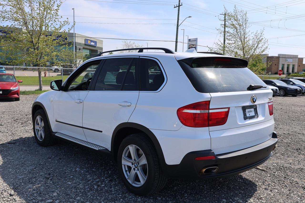 2007 BMW X5 4.8i - LOW KM|PANOROOF|HEATED SEATS|ALLOYS Photo3