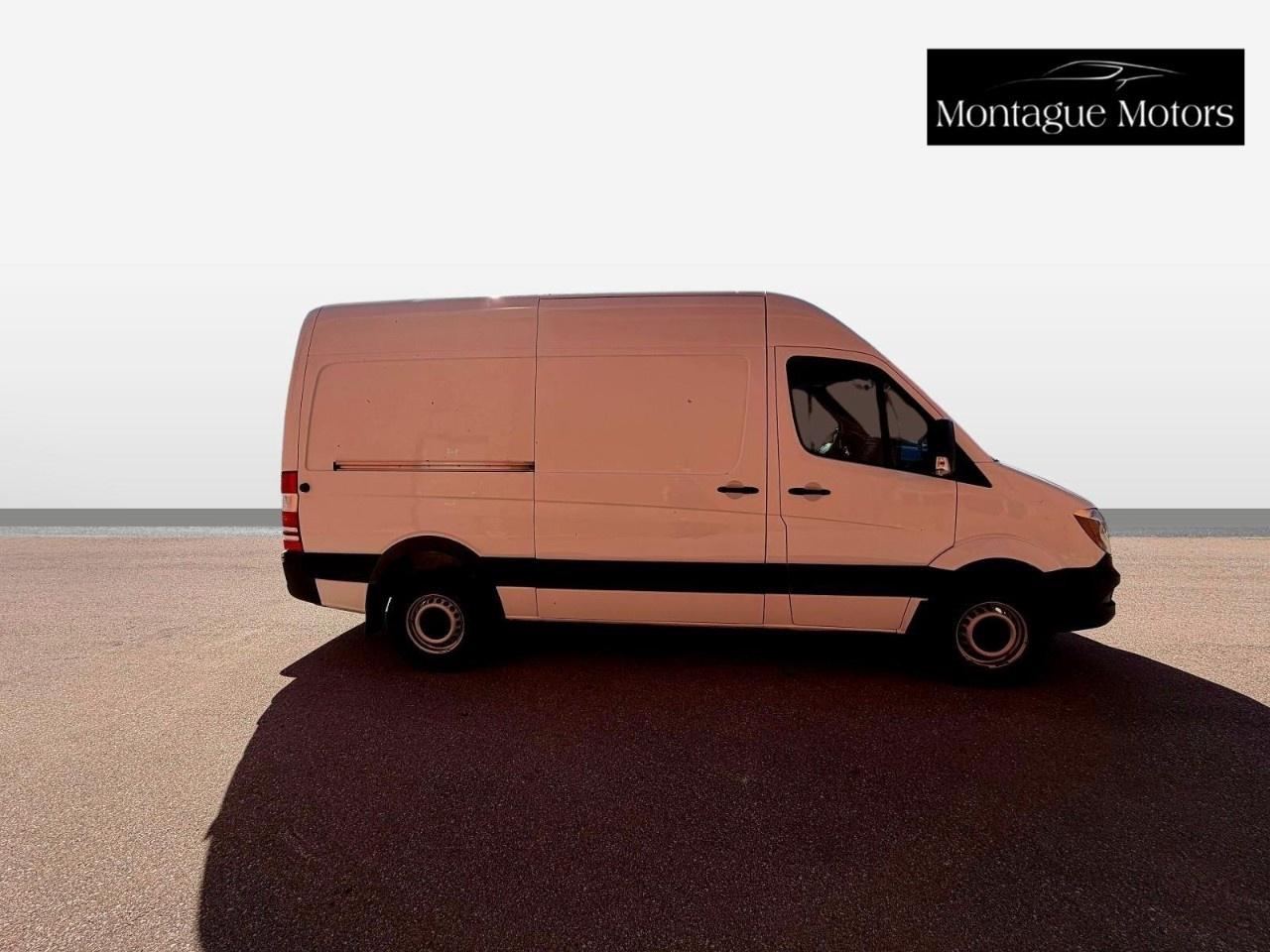 2015 Mercedes-Benz Sprinter Cargo Vans RWD 2500 144" Photo