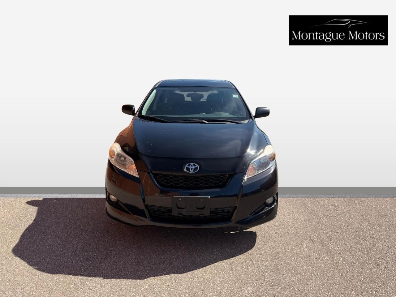 2014 Toyota Matrix 4DR WGN MAN FWD Photo