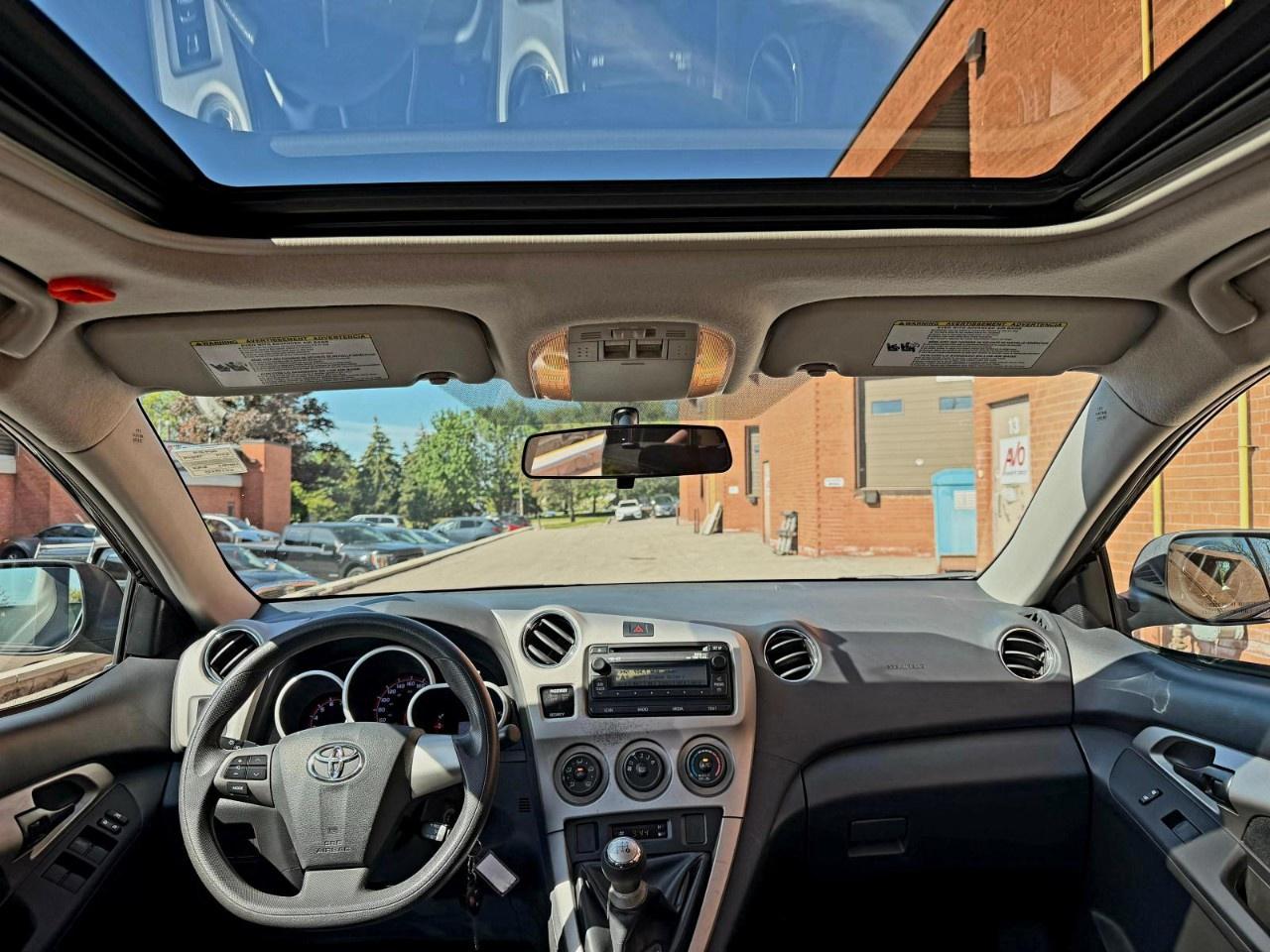 2014 Toyota Matrix 4DR WGN MAN FWD Photo