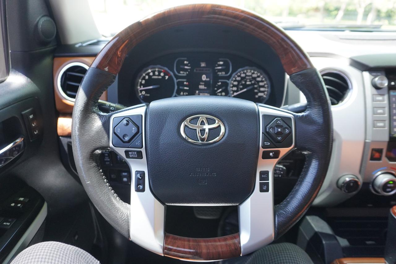 2018 Toyota Tundra 1794 PLATINUM / CREWMAX/ WORK HORSE / SUPER CLEAN Photo