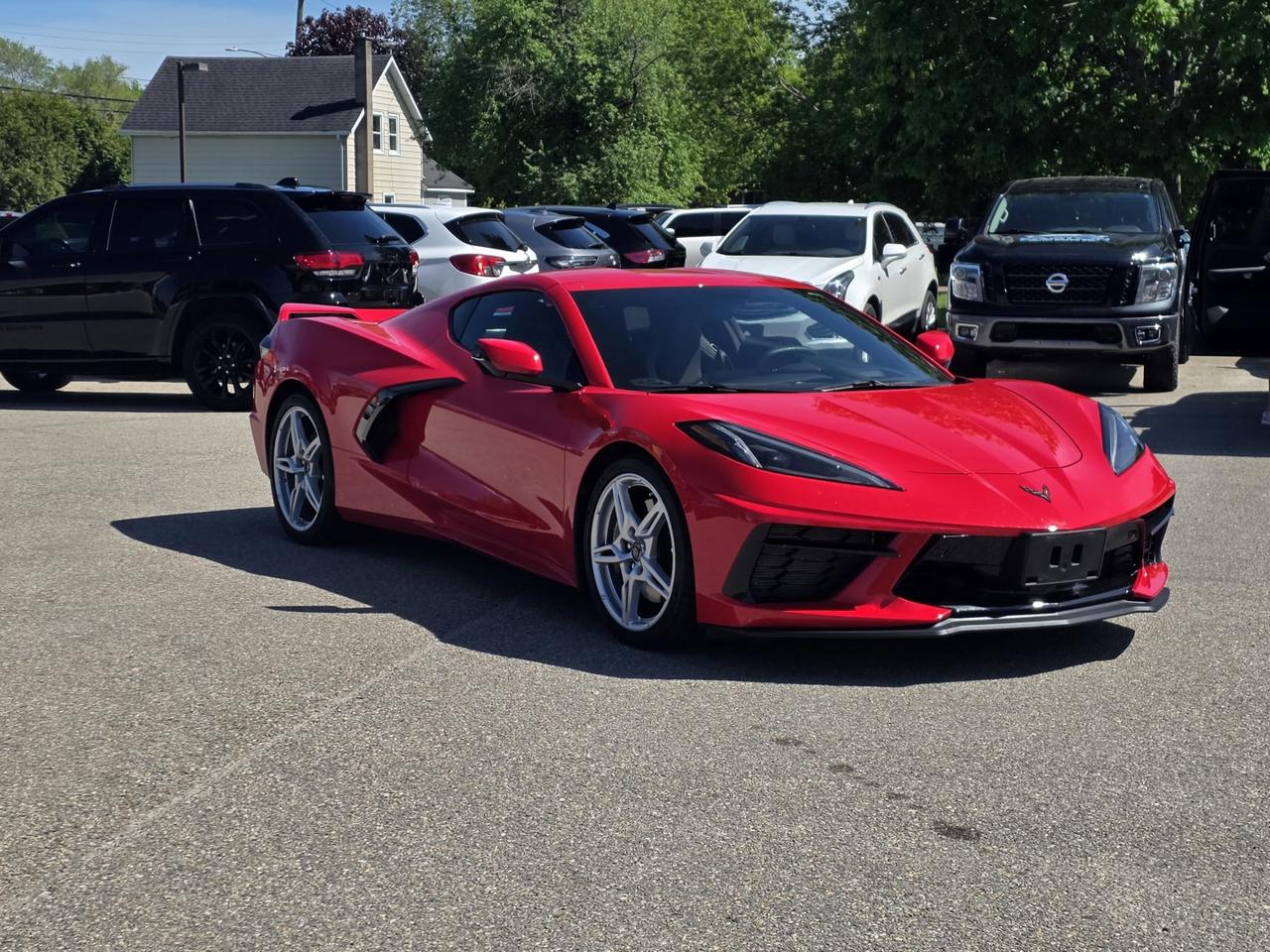 2021 Chevrolet Corvette 2LT COUPE Photo2