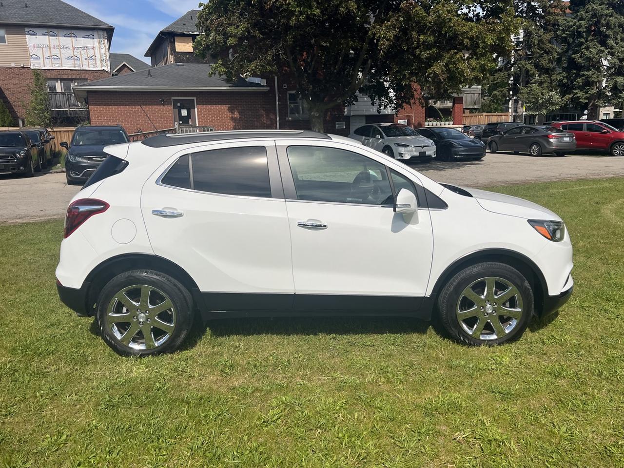 2019 Buick Encore Essence AWD Photo