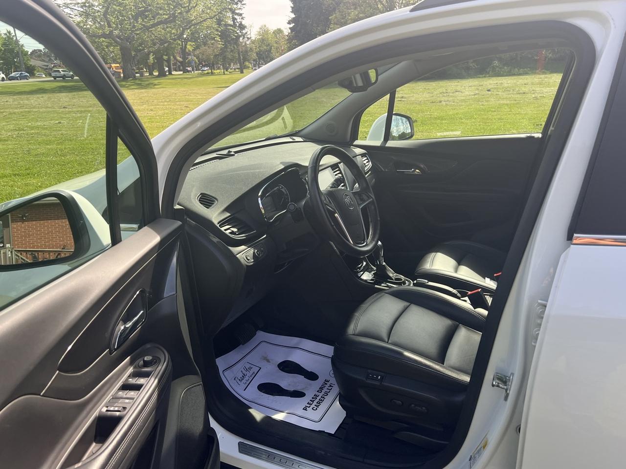 2019 Buick Encore Essence AWD Photo