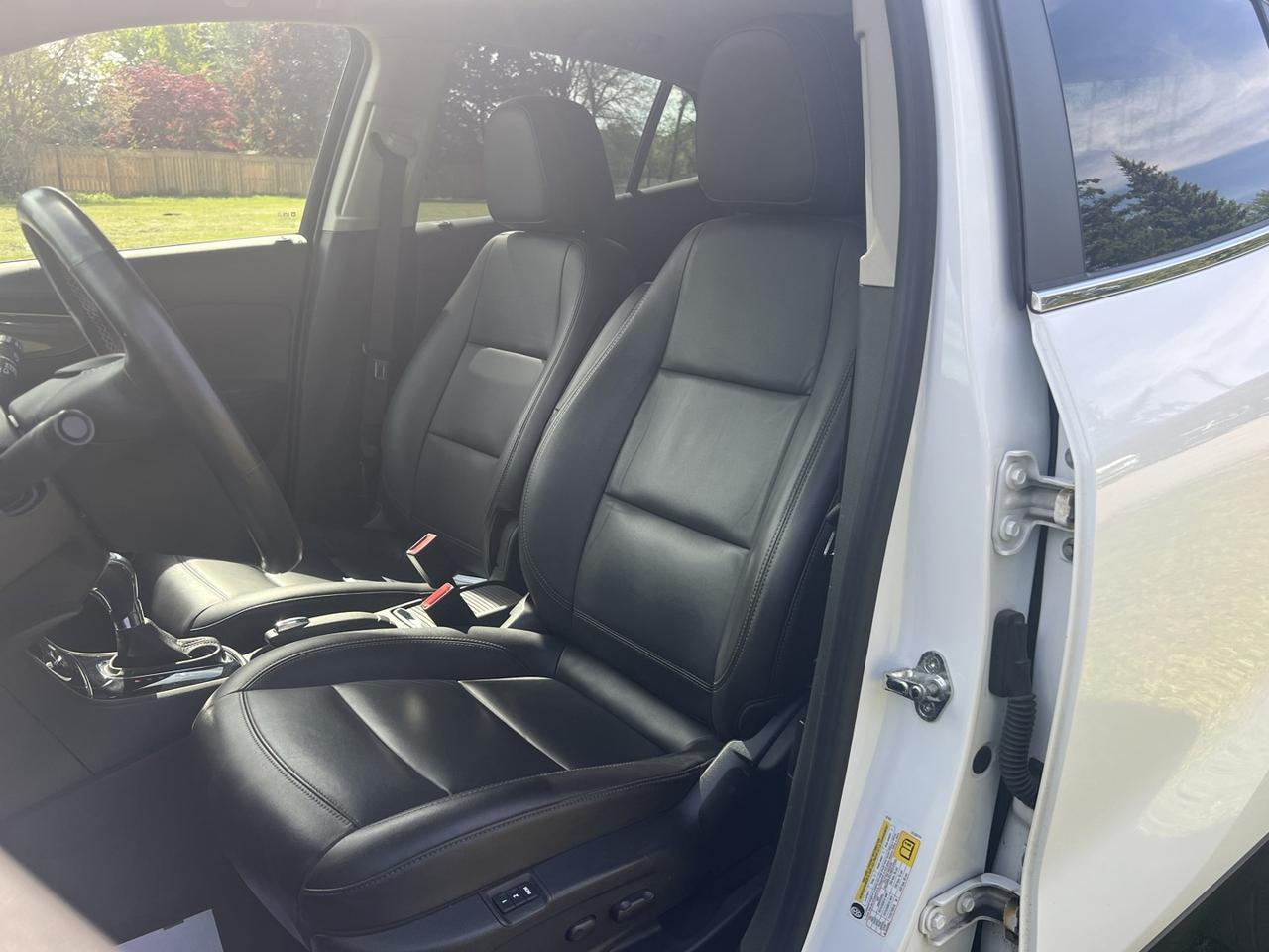 2019 Buick Encore Essence AWD Photo