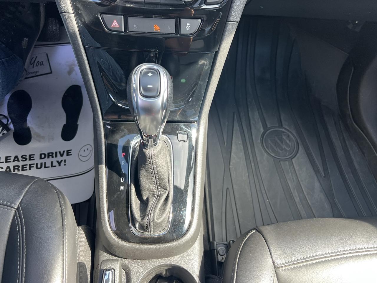 2019 Buick Encore Essence AWD Photo