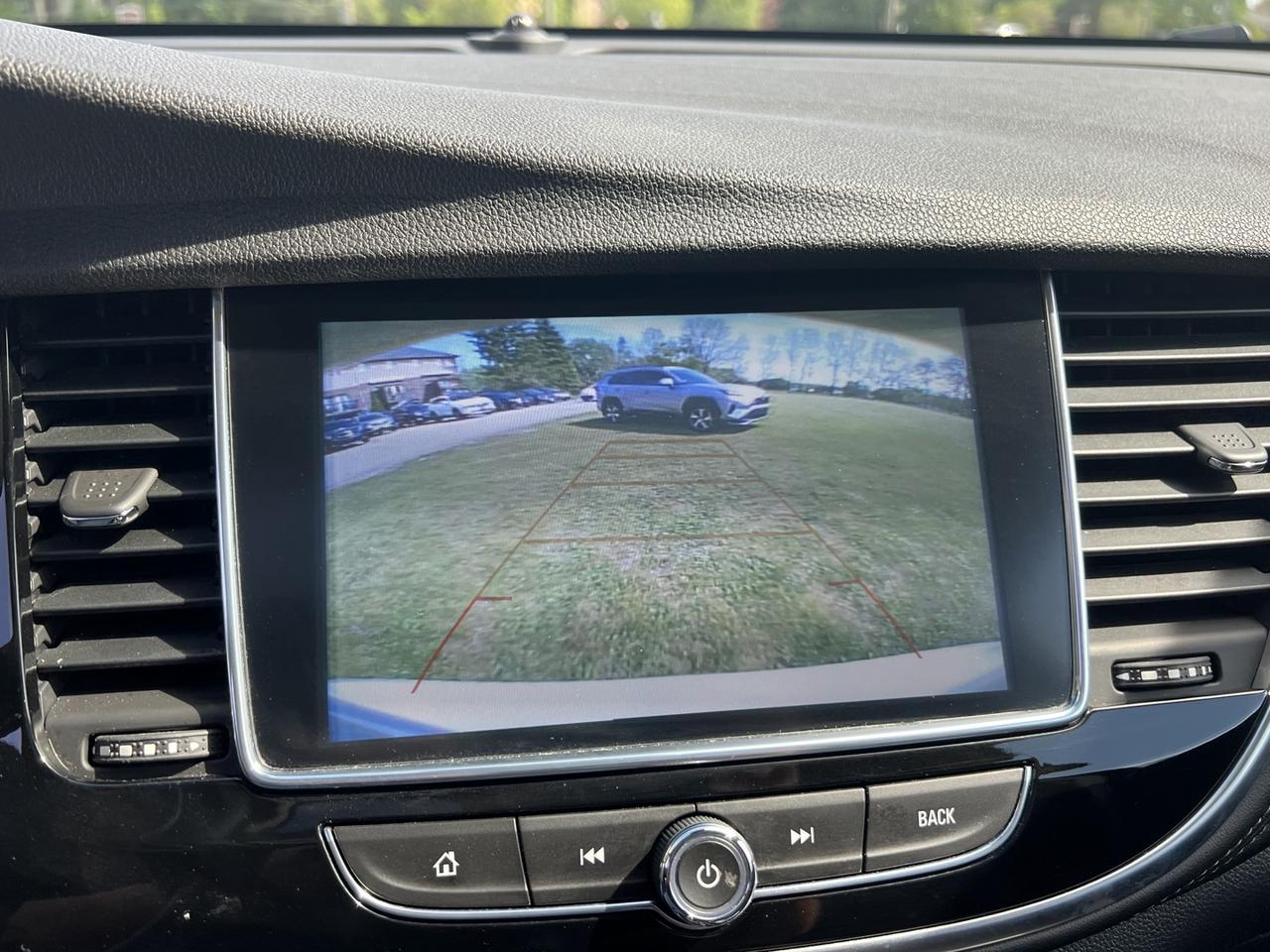 2019 Buick Encore Essence AWD Photo