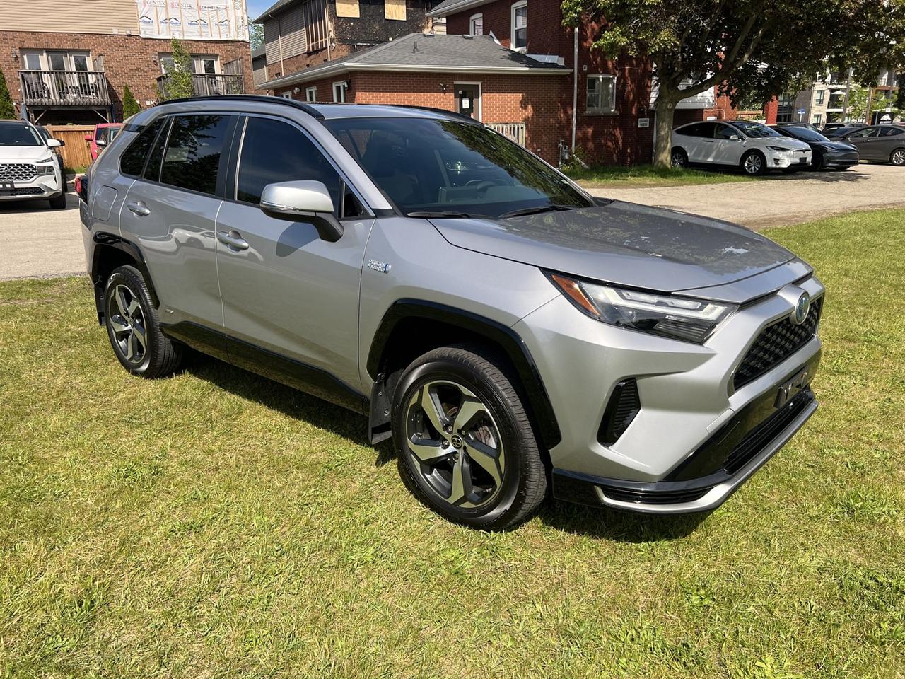 2023 Toyota RAV4 Prime SE AWD *ONE Owner Photo
